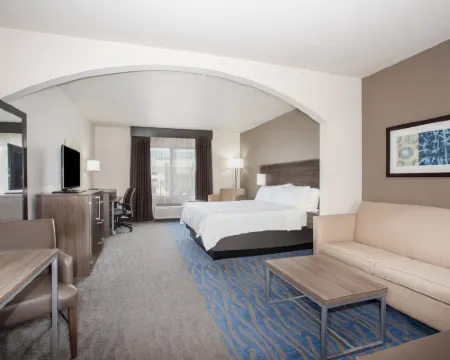 Holiday Inn Express & Suites MANHATTAN by IHG Hoteles en Manhattan