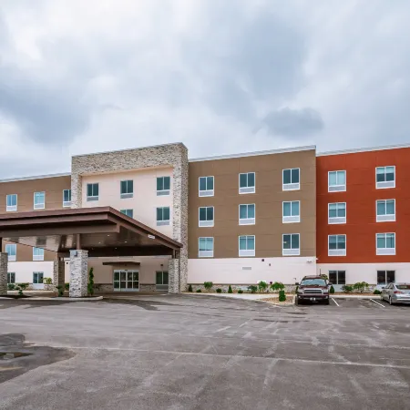 Holiday Inn Express & Suites SOUTH BEND - CASINO by IHG