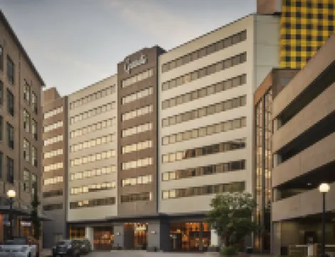 Graduate by Hilton Iowa City Hoteles en 