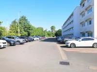 イビス スタイルズ トゥール シュッド - 駐車場