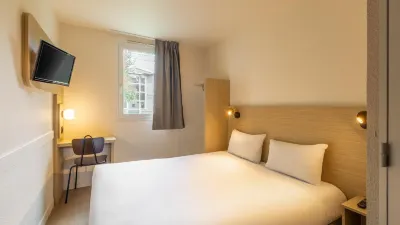 Kyriad ECO - Roissy - Airport Paris-Charles de Gaulle Hotels in Roissy-en-France