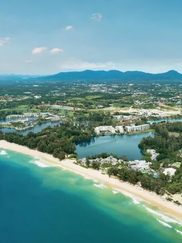 รูปภาพของLaguna Beachside - rooftop pool, modern facilities
