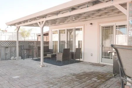 Home w/Pool & Jacuzzi, Short Drive to Monterey/Carmel Beach