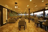 성금 플러스 카이로 호텔