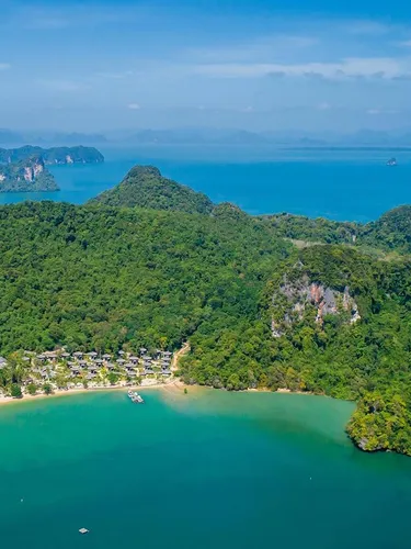 รูปภาพของSerene Beach House on Ko Yao Noi with Private Garden