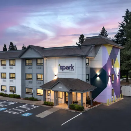Spark by Hilton Springfield Eugene