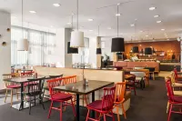 Vienna House Easy by Wyndham Bucharest Airport - petit déjeuner