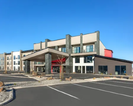 The Valor, Ascend Hotel Collection Hotels in Iron County