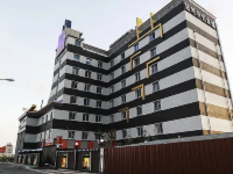 Muan Namak Self Check-in Hotel 務安のホテル