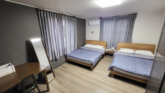 Jeju Hue Stay Geumho