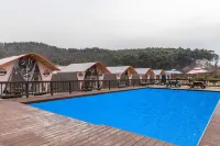 Seosan Garorim Glamping & Pool Villa Pension - Pools