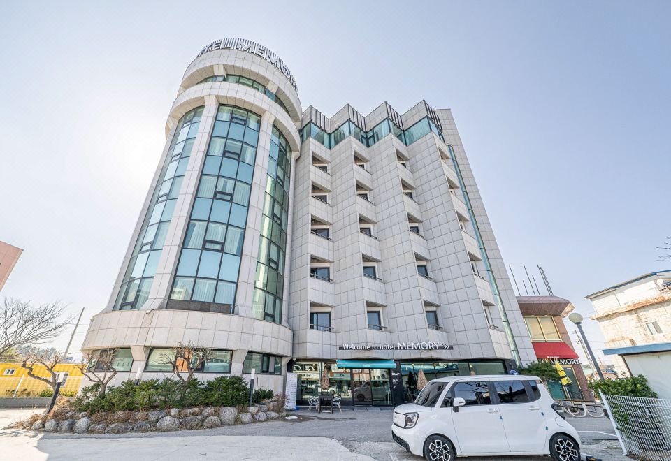 Hotel Memory - Housity