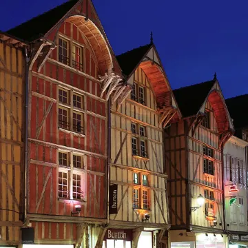 Ibis Troyes Centre Отели рядом с достопримечательностью «Музей Сен-Луп»