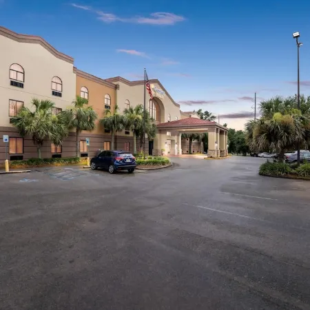 Comfort Suites Mobile East Bay