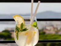The 1932 Hotel & Spa Cap d'Antibes - MGallery - ที่มีบาร์