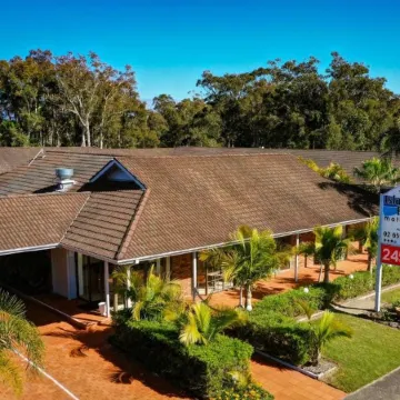 Island Palms Motor Inn