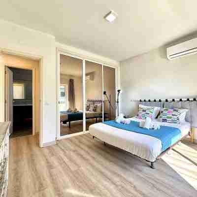 Albufeira Delight with Pool by Homing Rooms