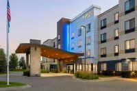 Fairfield Inn & Suites St. Paul Northeast Отели в г. Рамси