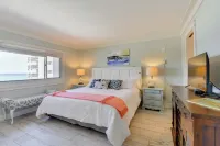 Oceanfront PCB Condo w/ Beach Access & 2 Pools - Wifi