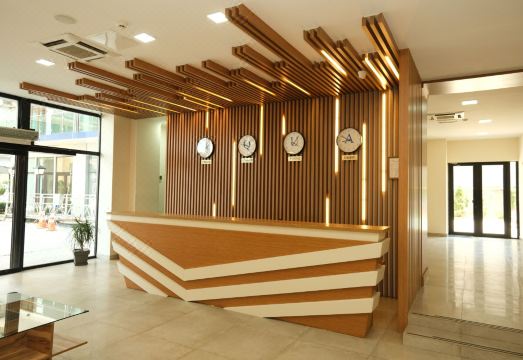 아쿠아 바투미 호텔 & 아파트먼트