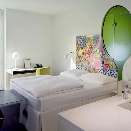 City Garden Hotel