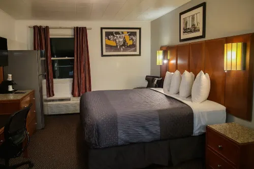 Mountain Star Inn Cedar City - غرفة مطلة على الجبل