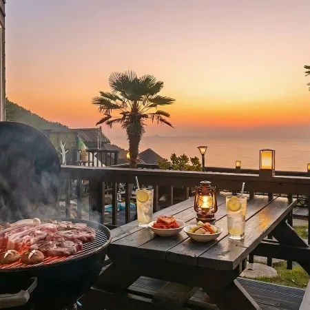 Geoje Yeoul Pet-Friendly Pension Отели рядом с достопримечательностью «Скала Синсондэ»