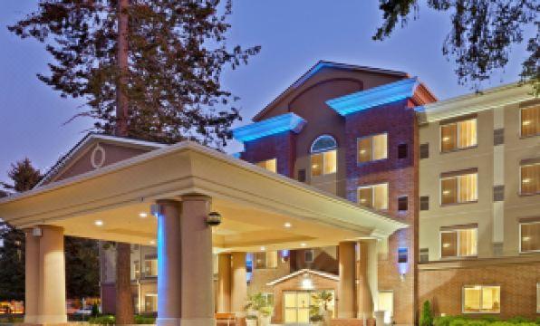 Holiday Inn Express & Suites LACEY - OLYMPIA by IHG