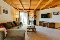 Mtn-View Condo w/ Community Perks in Silverthorne