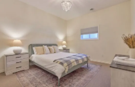 Modern Farmhouse Getaway | 5+ Acres | Family Friendly | Arrowhead | Algonquin