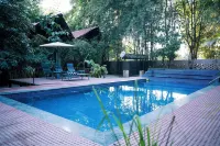 Wilderness camp Resort Pench - Pools