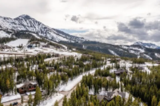 6 Mountain Home Road 4 Bedroom Home by Moonlight Basin Lodging