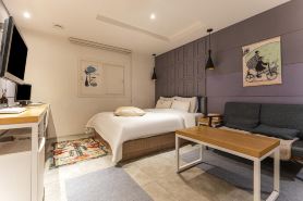 Hotel Yaja Hwajeong Station