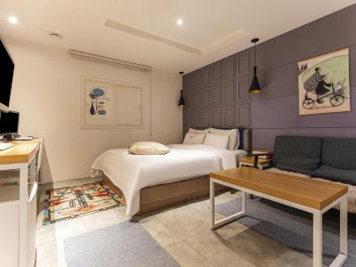 Hotel Yaja Hwajeong Station