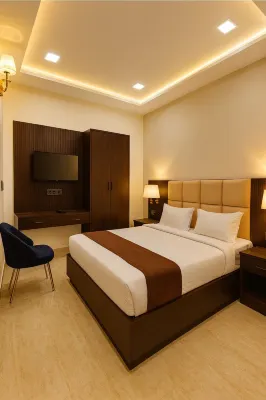 HOTEL EMPRESS GRAND