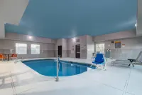 La Quinta Inn & Suites by Wyndham Hobbs - piscina