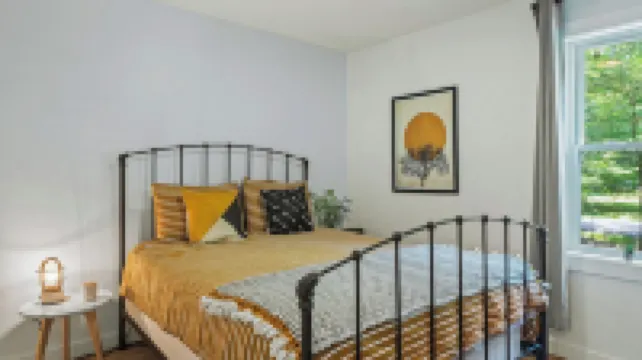 Lake Daze by AvantStay Lakefront w Modern Interior Enclosed Porch Hot Tub Hotels in Coolbaugh Township