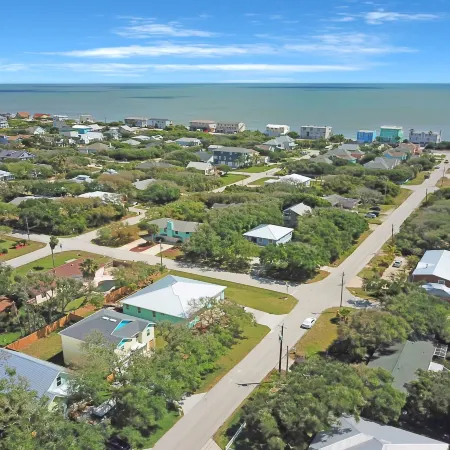 Spacious Beach Home - Just a Block From the Ocean & the River