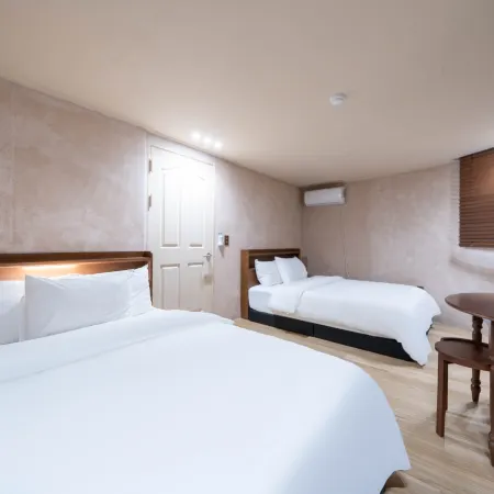 Hotel Pine Cheonan