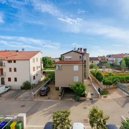 Apartment Goran