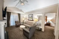 Eden Resort and Suites, BW Premier Collection - Balkoner