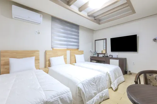 Gangneung Benereu - Motels