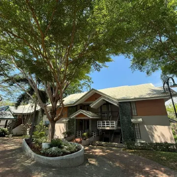 Ridgeview Chalets