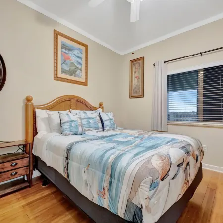 Sunsets Waterview Balcony Queen Bed Heated Pool