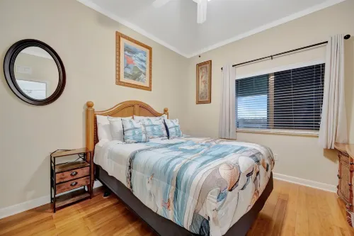 Sunsets Waterview Balcony Queen Bed Heated Pool - 3-Star