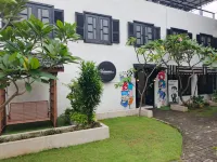 Homestay Harmonie Cepu Hotels in Cepu
