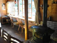 Minna No ie Polepole Hotel a Urugi