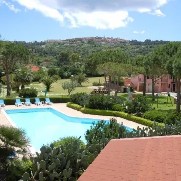 Casa Campanella Resort Отели в г. Каполивери
