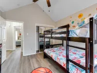 Spacious Newly remodeled 5BA 3BA central location Hotels in Rowlett