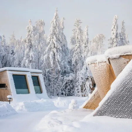 Lapland Glow Hotel Chalets